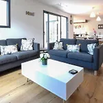 Casa de Férias Maison Moderne Proche