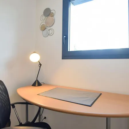 Maison Moderne Proche