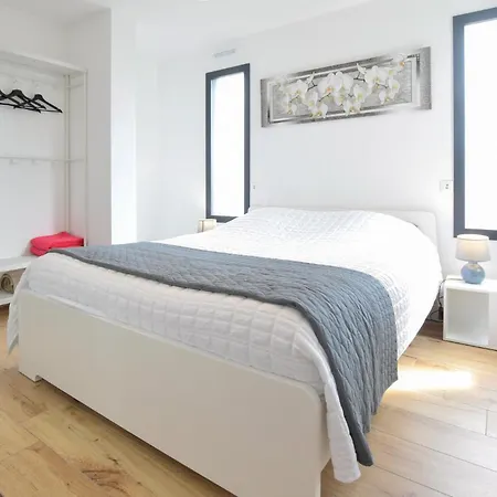 度假居 Maison Moderne Proche