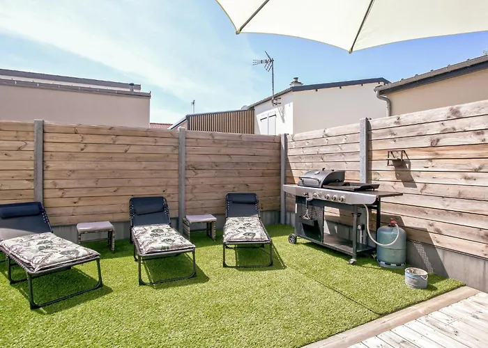 Maison Moderne Proche